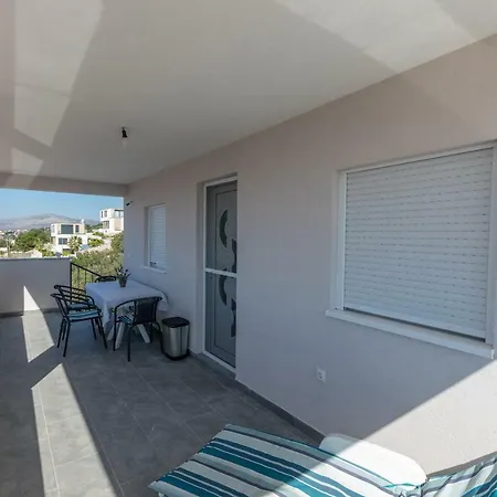 Ivan Apartment